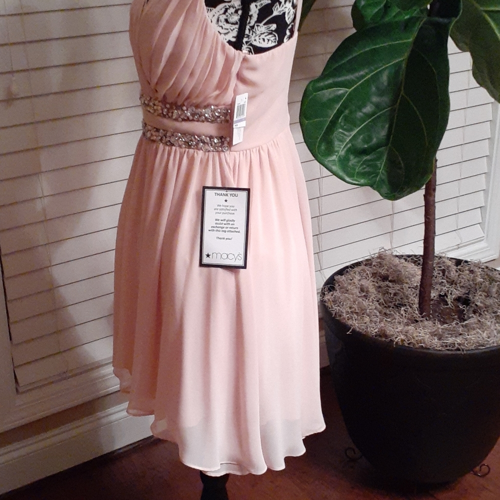 Prom Dress - Picture 2 of 6